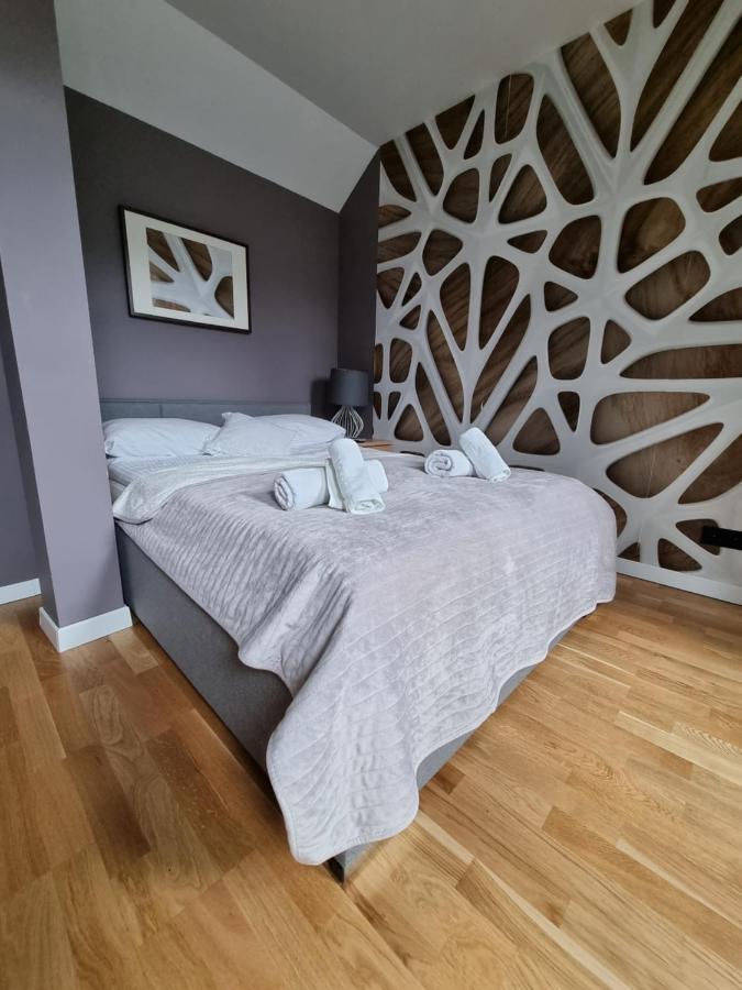 شقة كرينيتسا زدروي  في Apartament Dwupoziomowy Z Klimatyzacja المظهر الخارجي الصورة